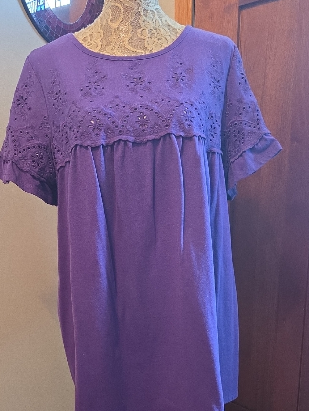 Woman Within 1X 22/24 Purple Eyelet Yoke Short Sleeve Tunic